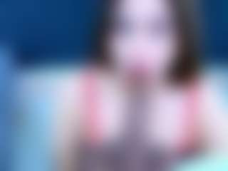 Live cam show with LizzyOlsen - Smoking on fapnchat