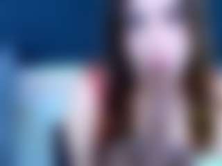Live cam show with LizzyOlsen - Oil on Camsoda