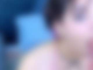Live cam show with LizzyOlsen - Fingers on xfollow cams