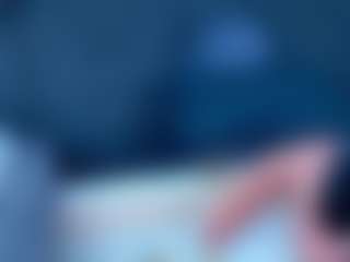 Live cam show with LizzyOlsen - Drinking on Camsoda