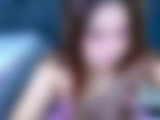 Live cam show with LizzyOlsen - Striptease on xDating