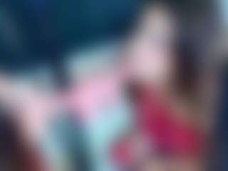 Live cam show with LizzyOlsen - Teen (18+) on Camming Site