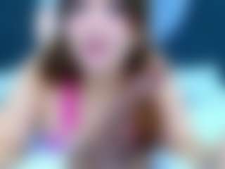 Live cam show with LizzyOlsen - Natural on Dolls Live