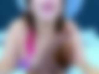 Live cam show with LizzyOlsen - Drinking on crypto-cams