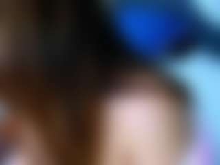 Live cam show with LizzyOlsen - Petite Teen (18+) on sexylive.show
