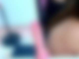 Live cam show with LizzyOlsen - Latina Petite on Camsoda | colombia