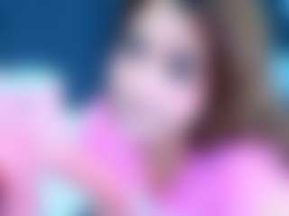 Live cam show with LizzyOlsen - Natural on xfollow cams