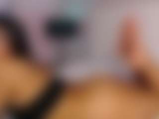 Maia Reficco's Live Sex Cam Show