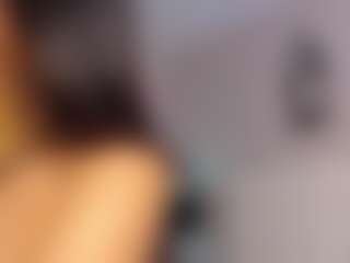 Maia Reficco's Live Sex Cam Show
