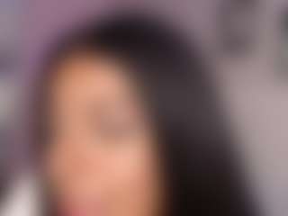 Maia Reficco's Live Sex Cam Show