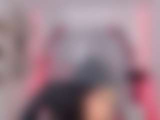 Maia Reficco's Live Sex Cam Show