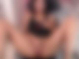 Live cam show with Maia Reficco - Young Adult on studioflirtlive.com