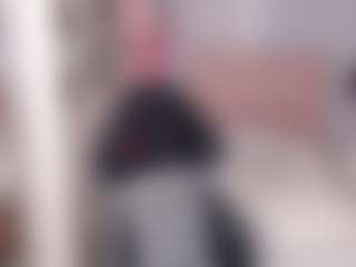 Maia Reficco's Live Sex Cam Show