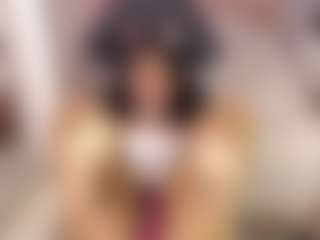 Maia Reficco's Live Sex Cam Show