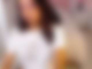 Maia Reficco's Live Sex Cam Show