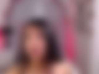 Live cam show with Maia Reficco - Indian Petite on Dare Cams | colombia