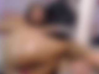 Live cam show with Maia Reficco - Sexwebcam Athletic on livesuperchat.net