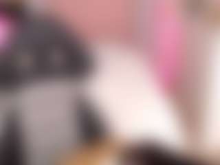Maia Reficco's Live Sex Cam Show