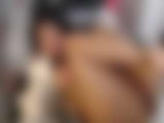 Maia Reficco's Live Sex Cam Show