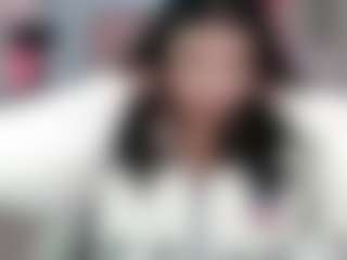 Live cam show with Maia Reficco - Normal on CamwithHer
