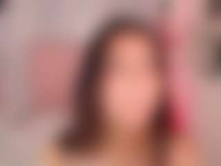 Live cam show with Maia Reficco - Striptease Young Adult on livesuperchat.net