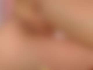 Maia Reficco's Live Sex Cam Show