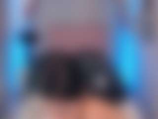 Live cam show with Maia Reficco - Pantyoff on Camsoda