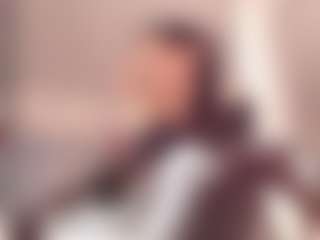 Maia Reficco's Live Sex Cam Show