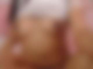 Maia Reficco's Live Sex Cam Show