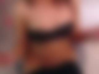 Maia Reficco's Live Sex Cam Show