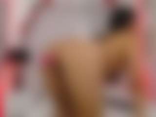 Live cam show with Maia Reficco - Body Massage on liverealitysex.com