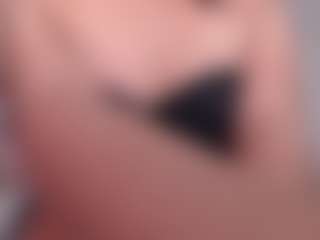 Maia Reficco's Live Sex Cam Show