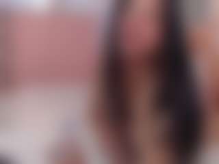 Live cam show with Maia Reficco - Amateur on Camsoda