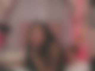 Maia Reficco's Live Sex Cam Show