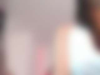Maia Reficco's Live Sex Cam Show