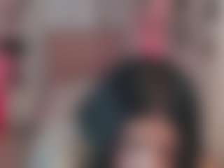 Live cam show with Maia Reficco - Striptease Young Adult on Camsoda