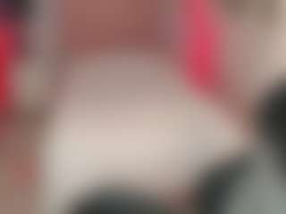 Maia Reficco's Live Sex Cam Show