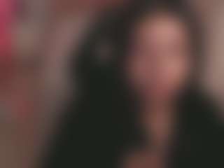 Maia Reficco's Live Sex Cam Show