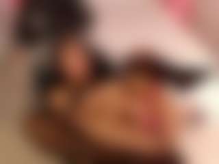 Maia Reficco's Live Sex Cam Show