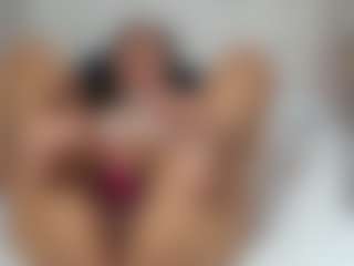 Maia Reficco's Live Sex Cam Show