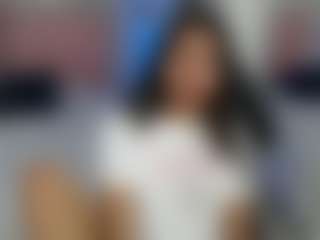 Live cam show with Maia Reficco - Latina Petite on Camsoda | argentina
