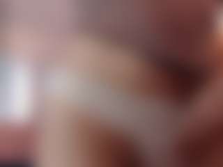 Live cam show with Maia Reficco - Amateur Brown Hair on fapnchat
