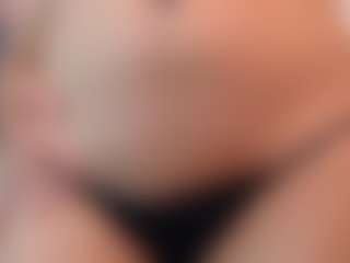 Maia Reficco's Live Sex Cam Show