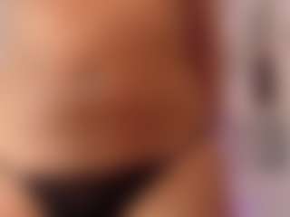 Maia Reficco's Live Sex Cam Show