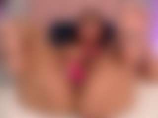 Maia Reficco's Live Sex Cam Show