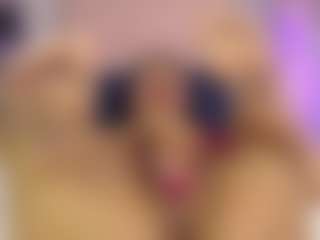 Maia Reficco's Live Sex Cam Show