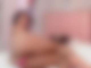 Maia Reficco's Live Sex Cam Show