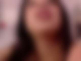 Live cam show with Maia Reficco - Colombian on Streamer API | colombia