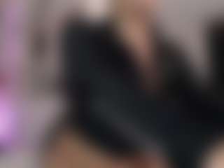 Maia Reficco's Live Sex Cam Show