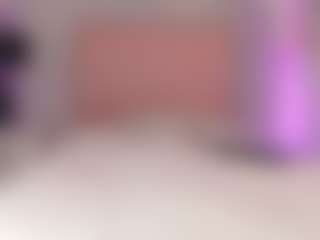 Live cam show with Maia Reficco - Pantyhose on Camsoda